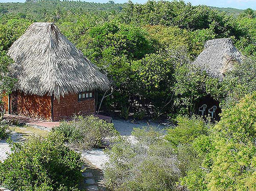 Pousada Aldeia Banzae Hotel Imbassai Exterior photo